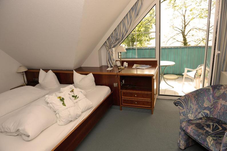 Hotel Caraleon Wasserburg am Bodensee Zimmer foto